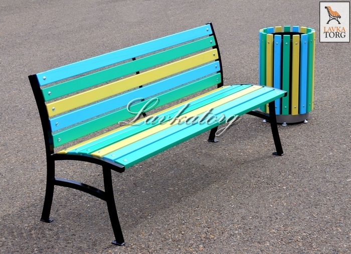 Урны и скамейки для детских площадок из разноцветного деревянного бруса от ЛАВКАТОРГ